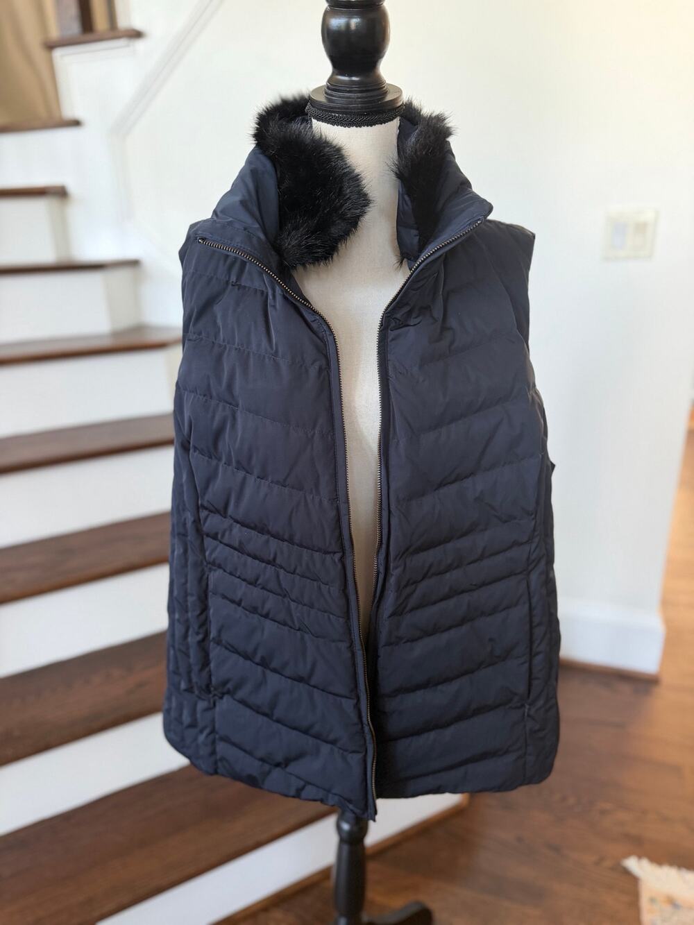 Talbots Navy & Black Faux Fur Trim Down Fill Puffer Vest